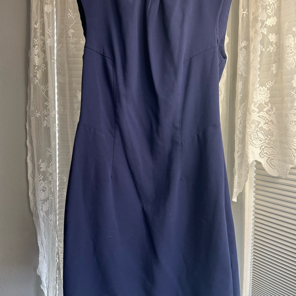 Elegant Navy Blue Sleeveless Dress